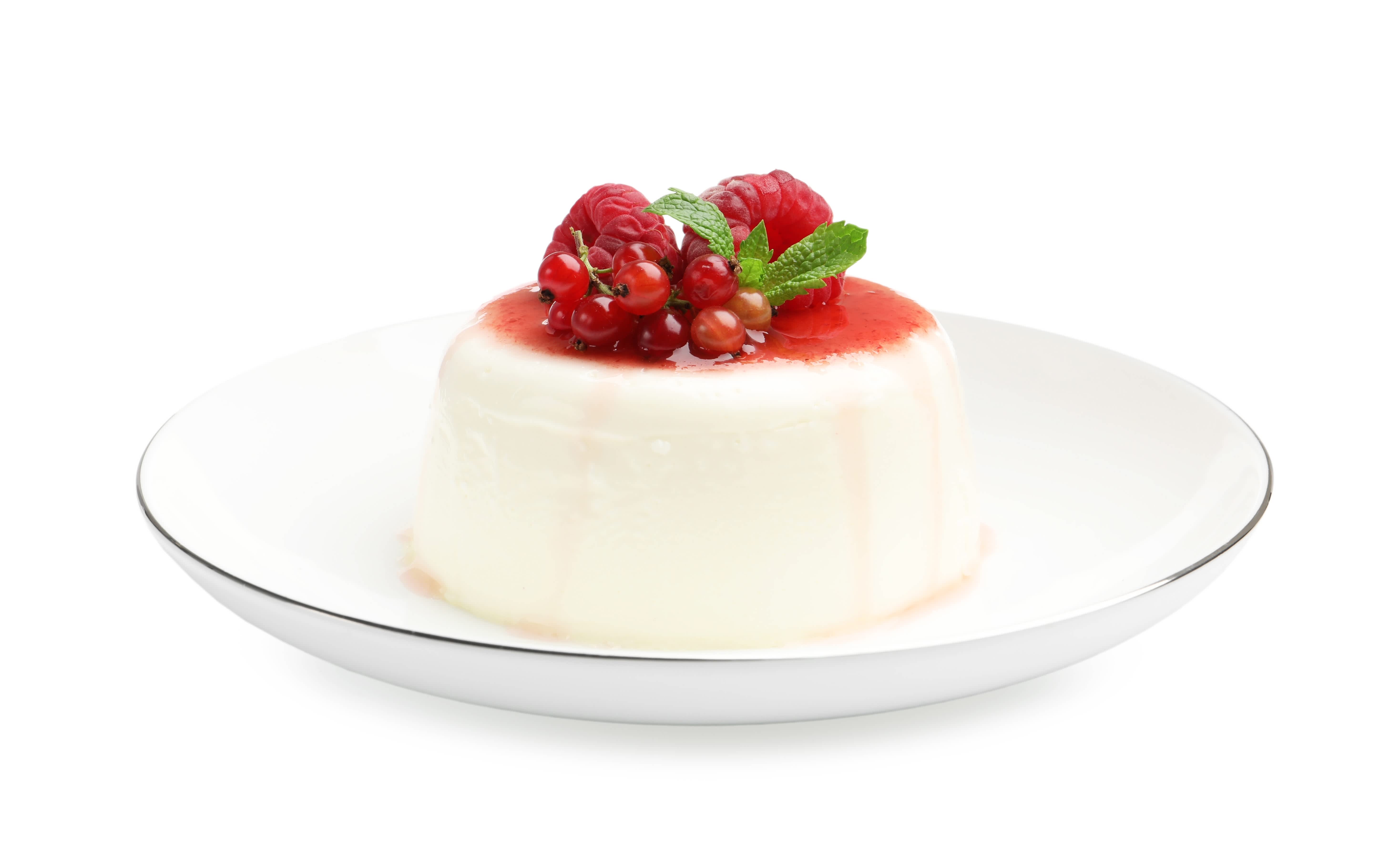 Strawberry panna cotta