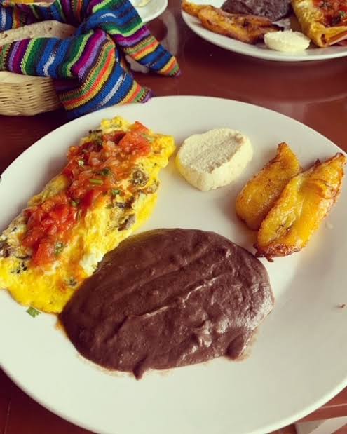 Omelete Champiñones