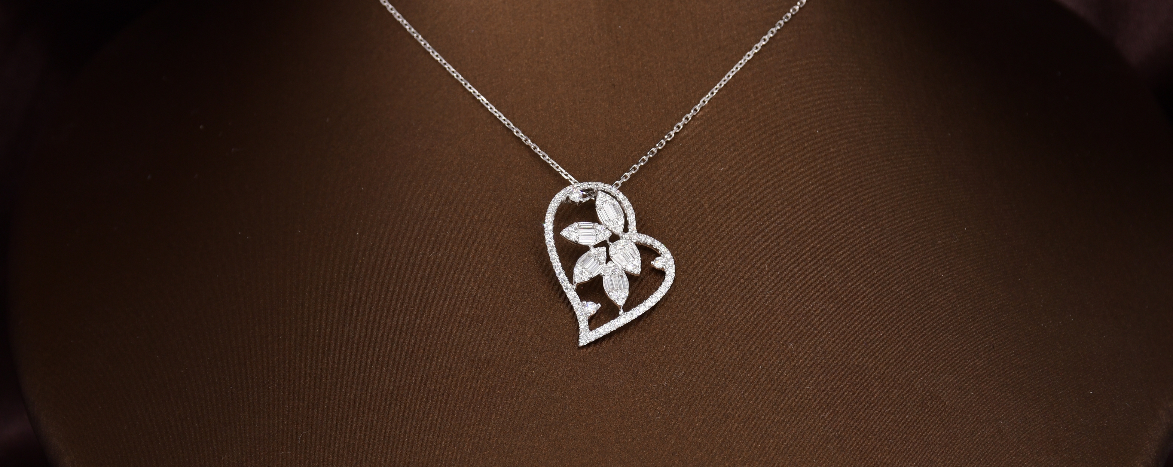 premium designs of Pendant by AJAL