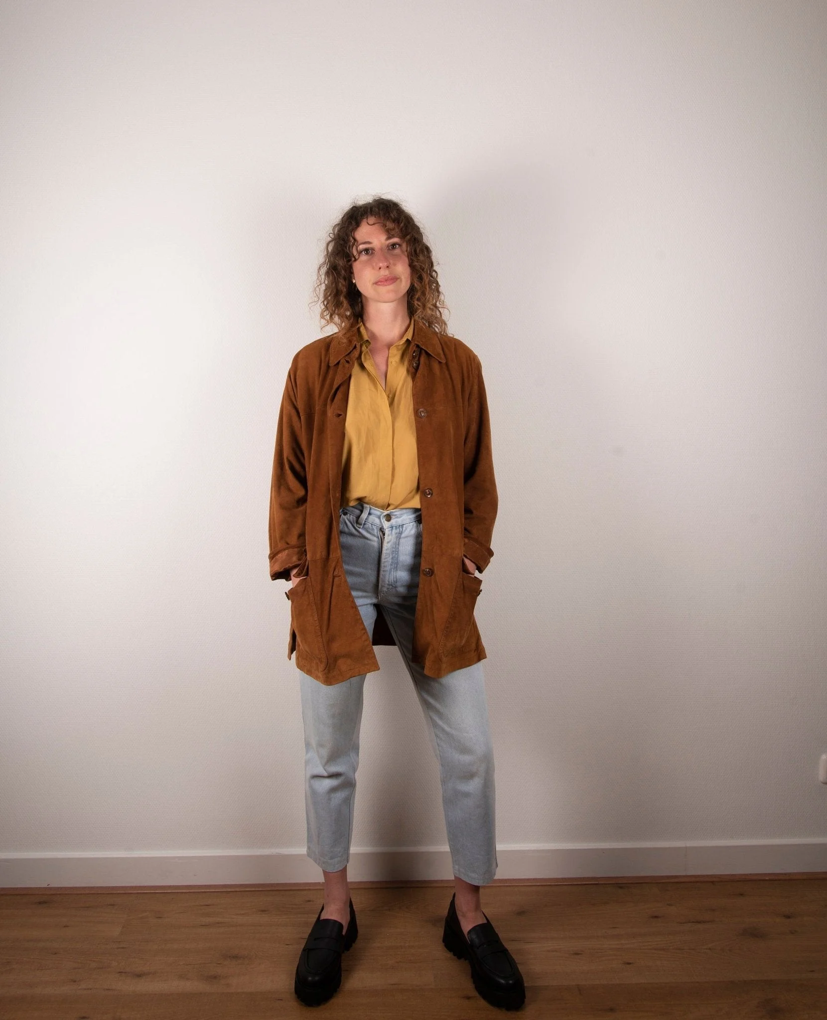 gorgeous-brown-suede-vintage-80s-leather-jacket-capsule-wardrobe-addition-made-in-italy-oversized-jacket-size-m-133892