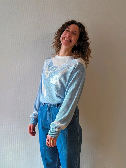 Light Blue Vintage Sweater | 90s Sporty Vibe | Size L