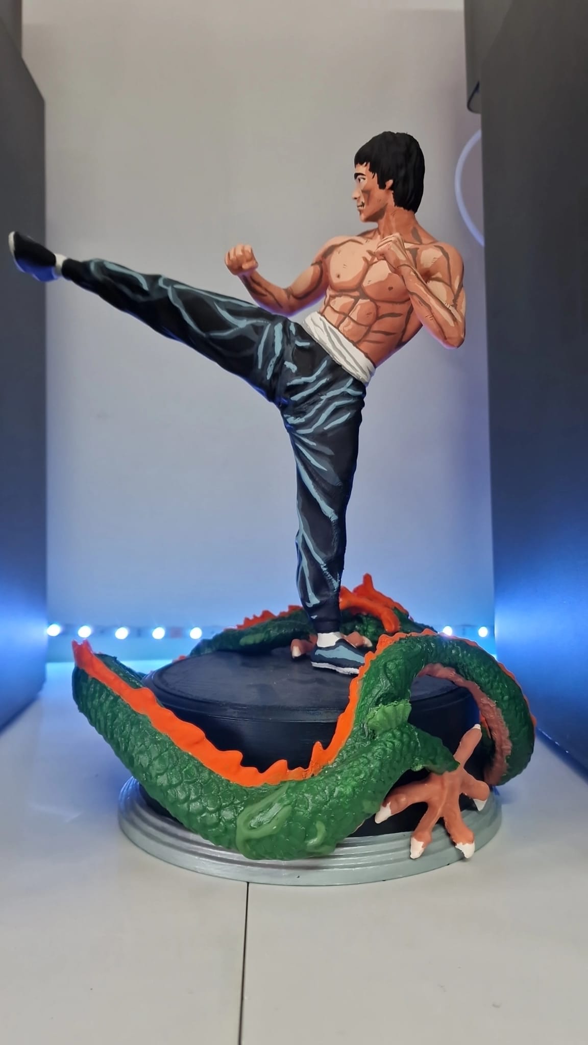 Base e composição da figura