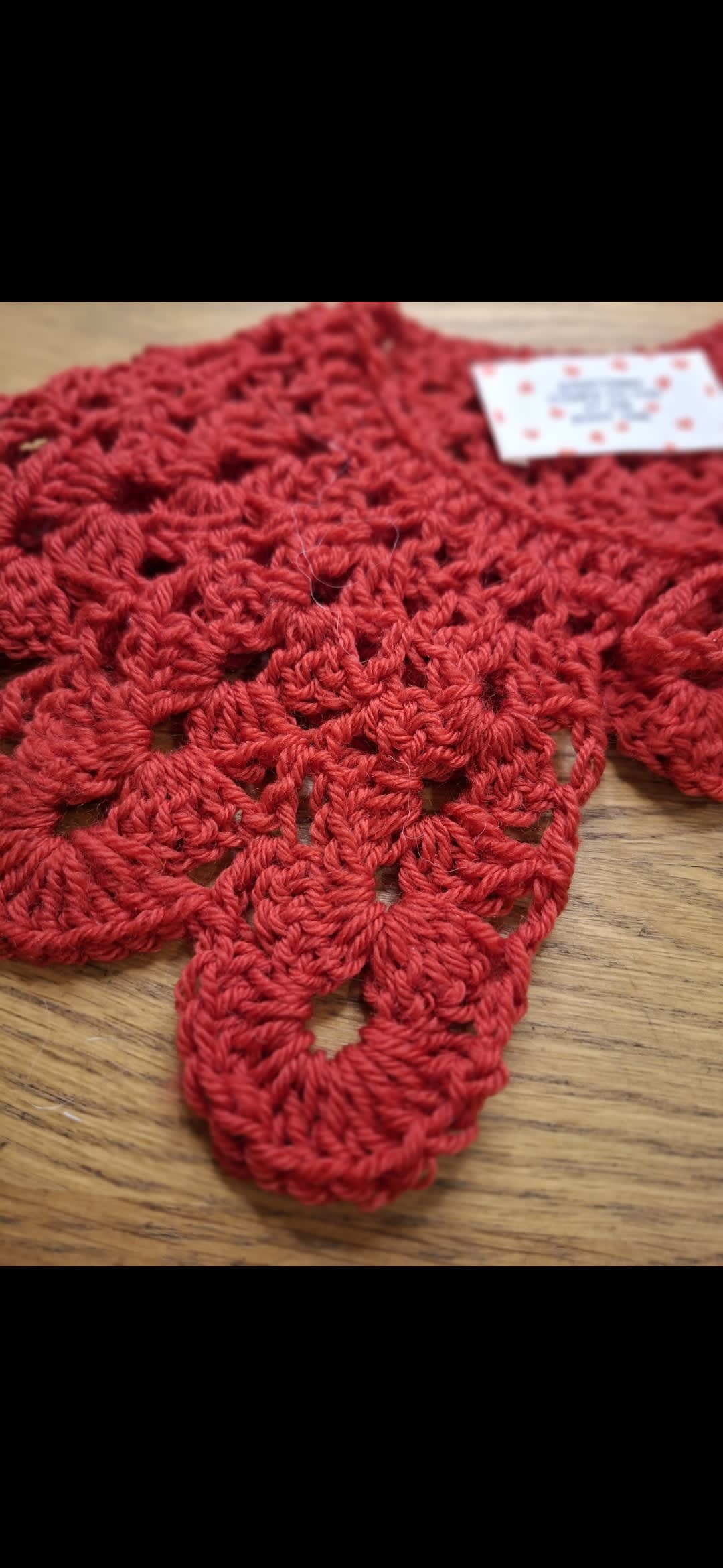 Crocheted collar 