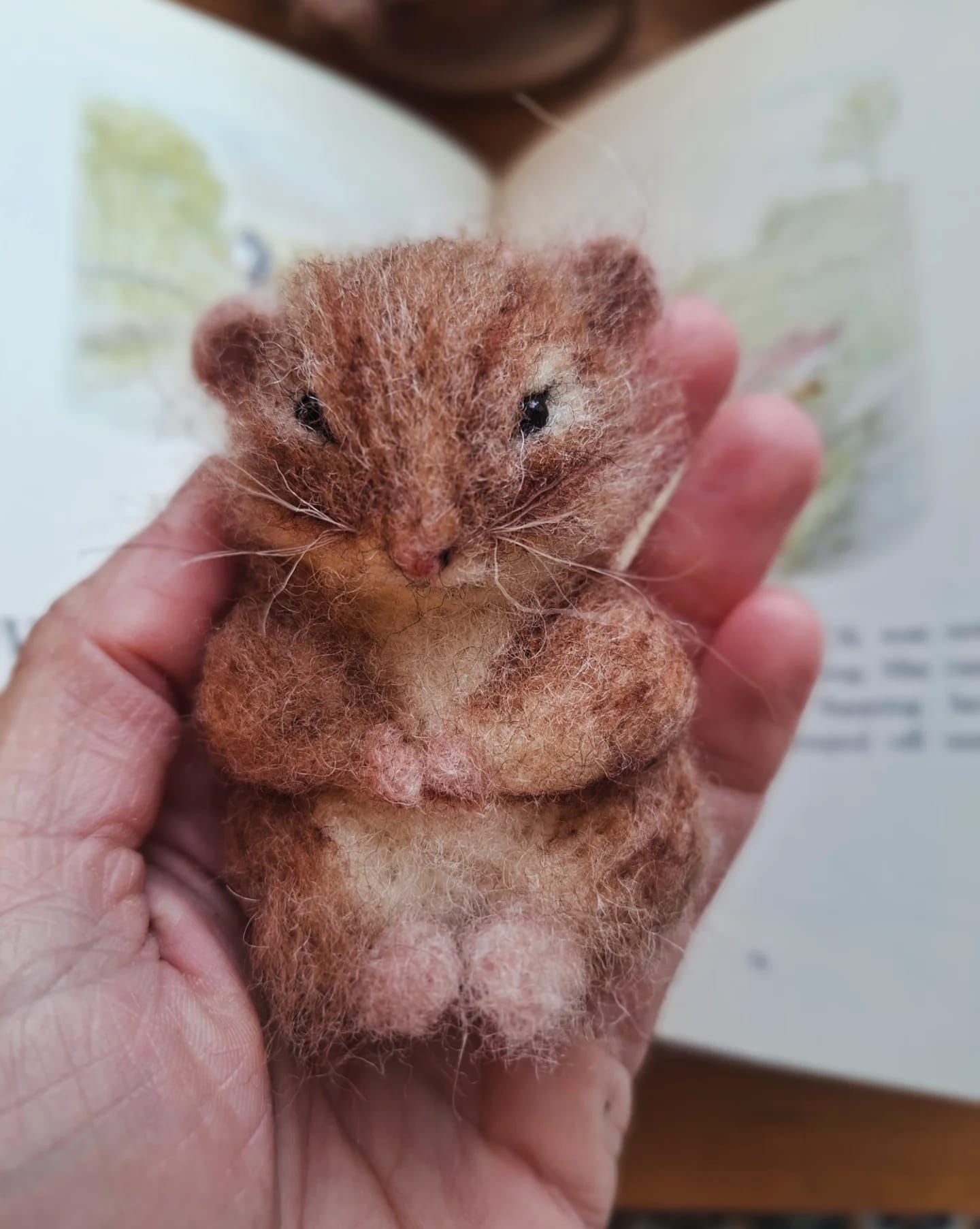 Mouse brooch