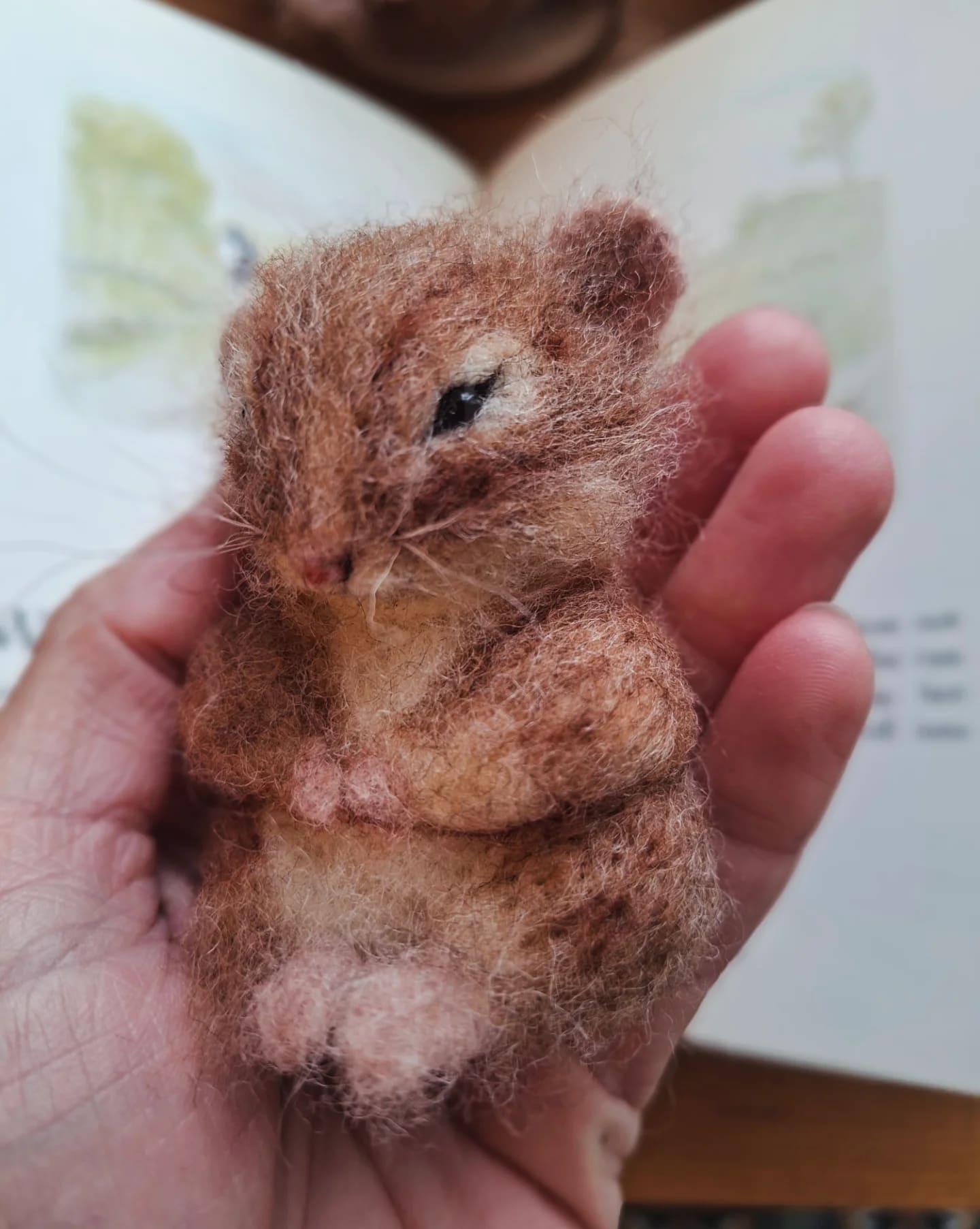 Mouse brooch