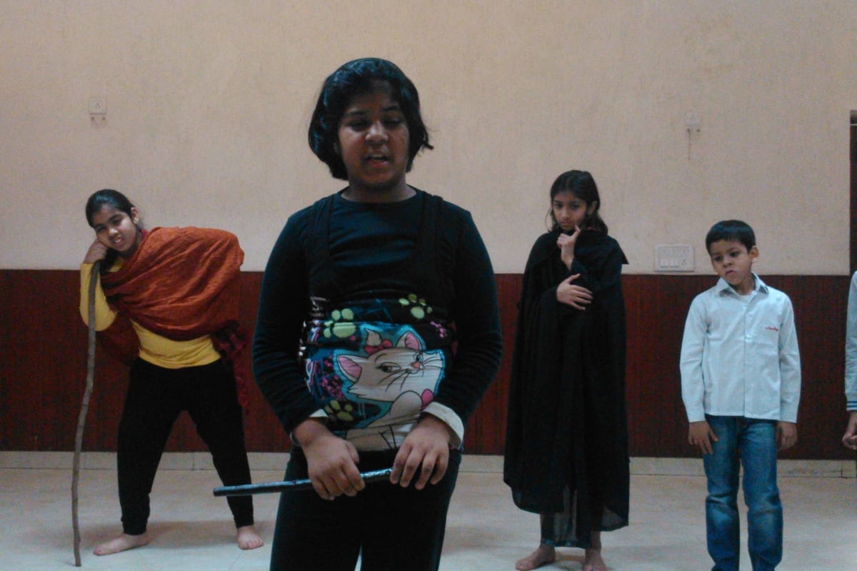 Expression Club moment 1