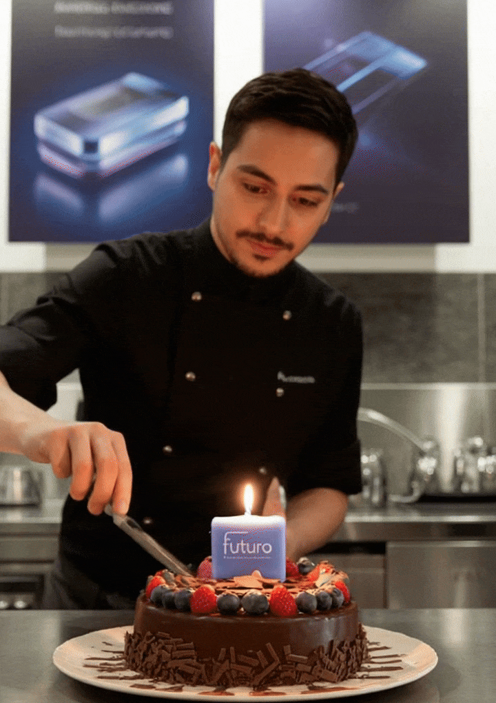 Busy Restaurant Scene