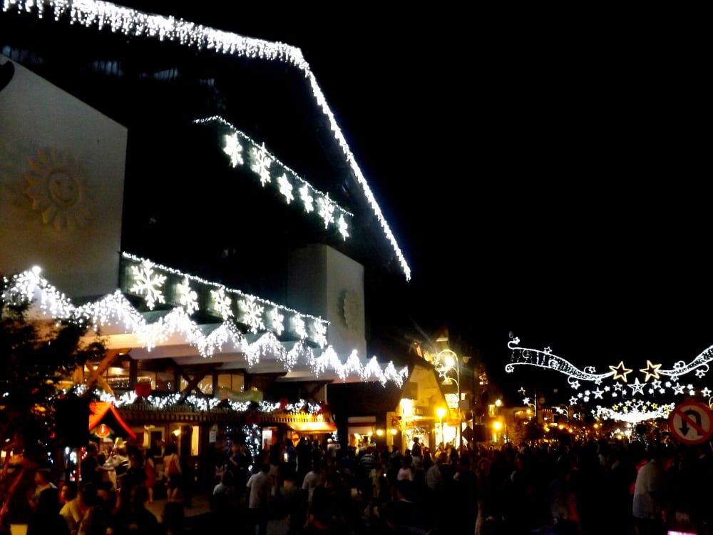 Gran Espectáculo de Navidad en el Lago de Gramado