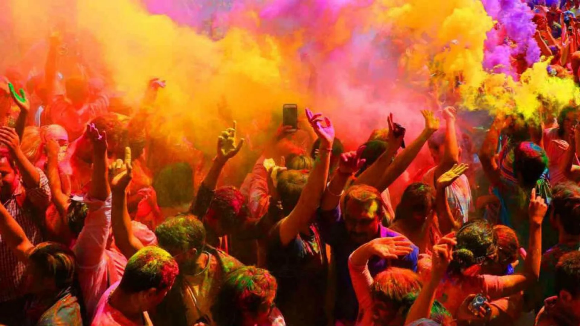 7 Best Places To Celebrate Holi In India 2025