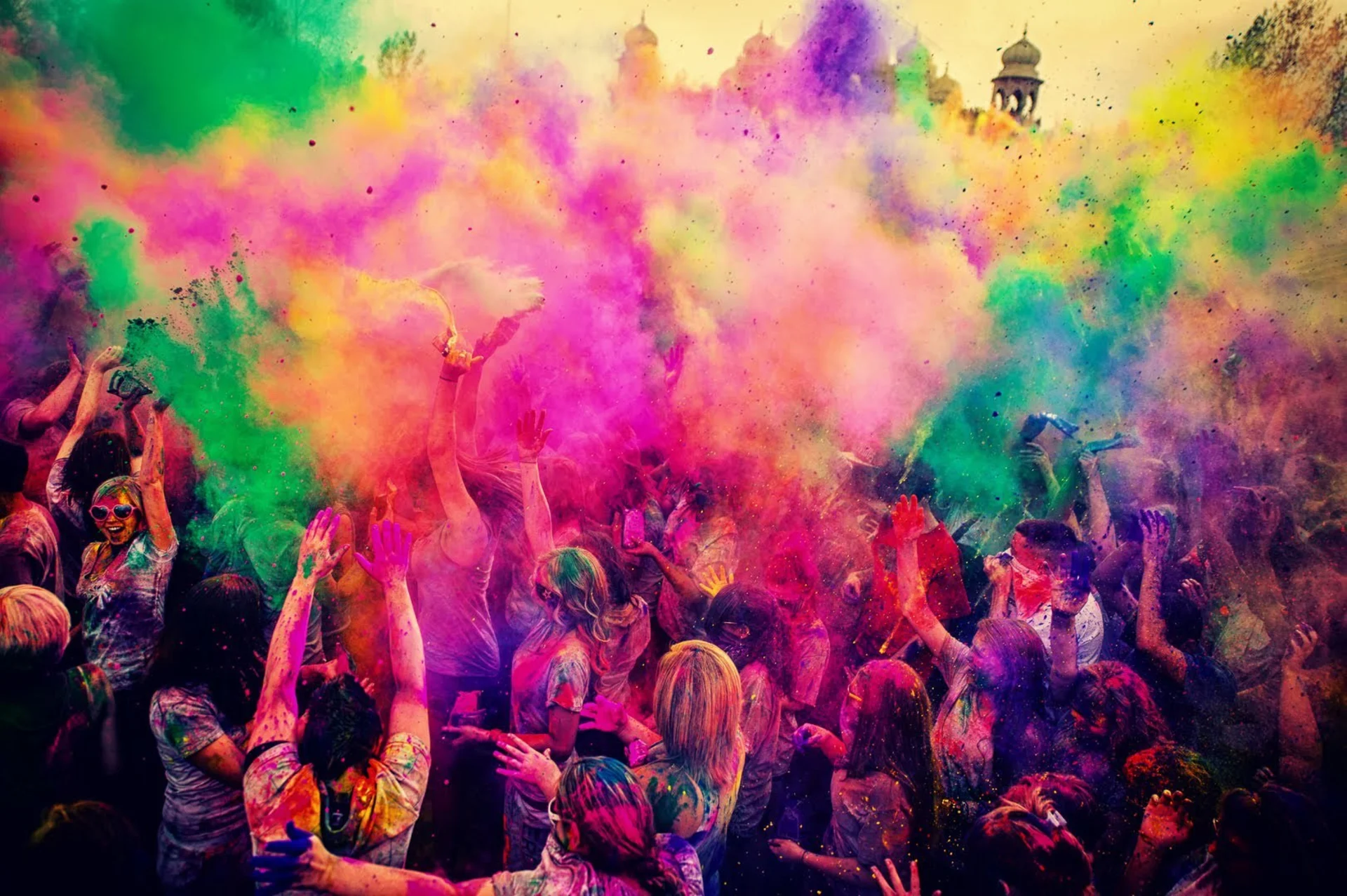 7 Best Places To Celebrate Holi In India 2025