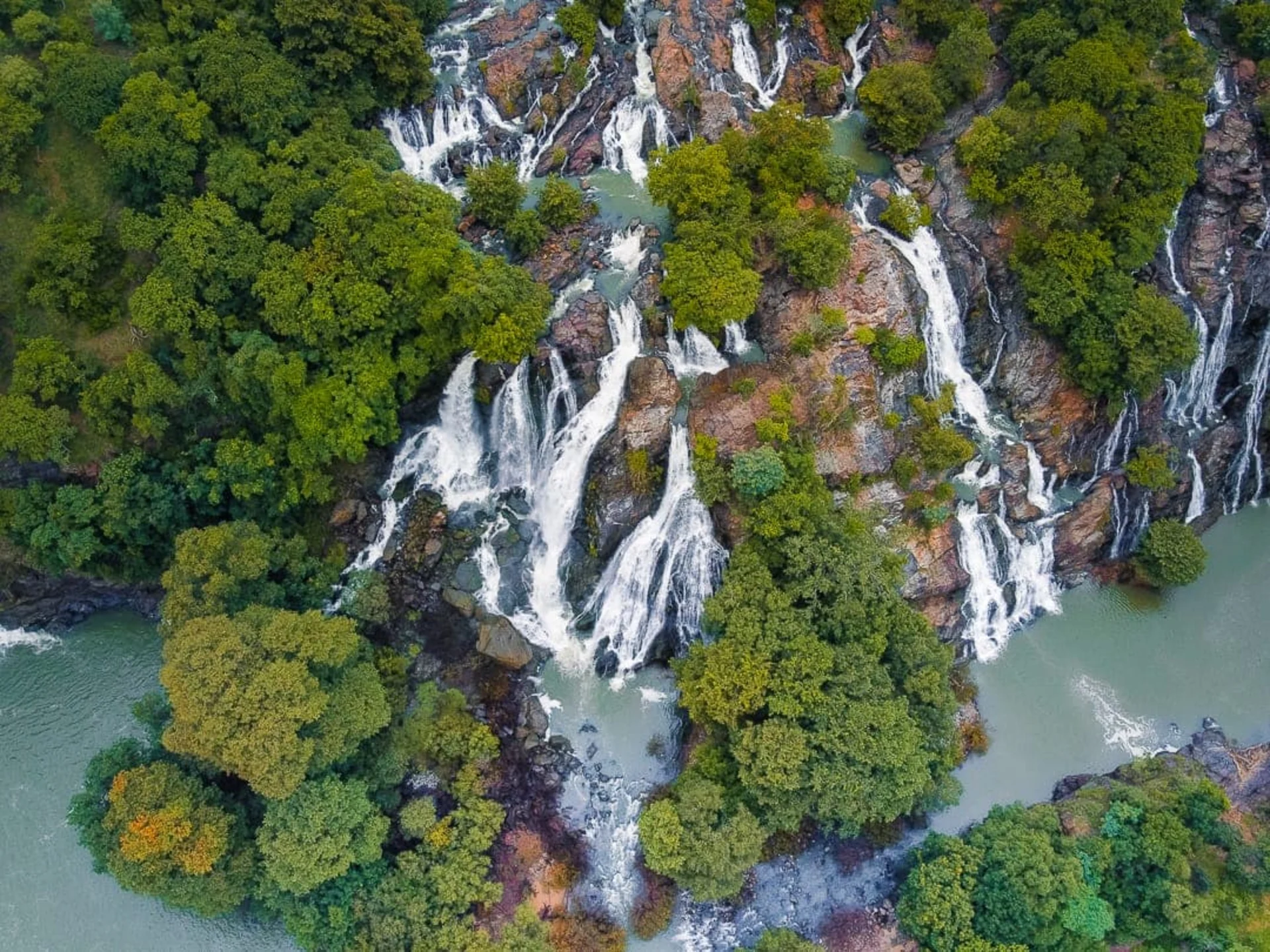 15 Breathtaking Waterfalls in India You Must Visit This Summer