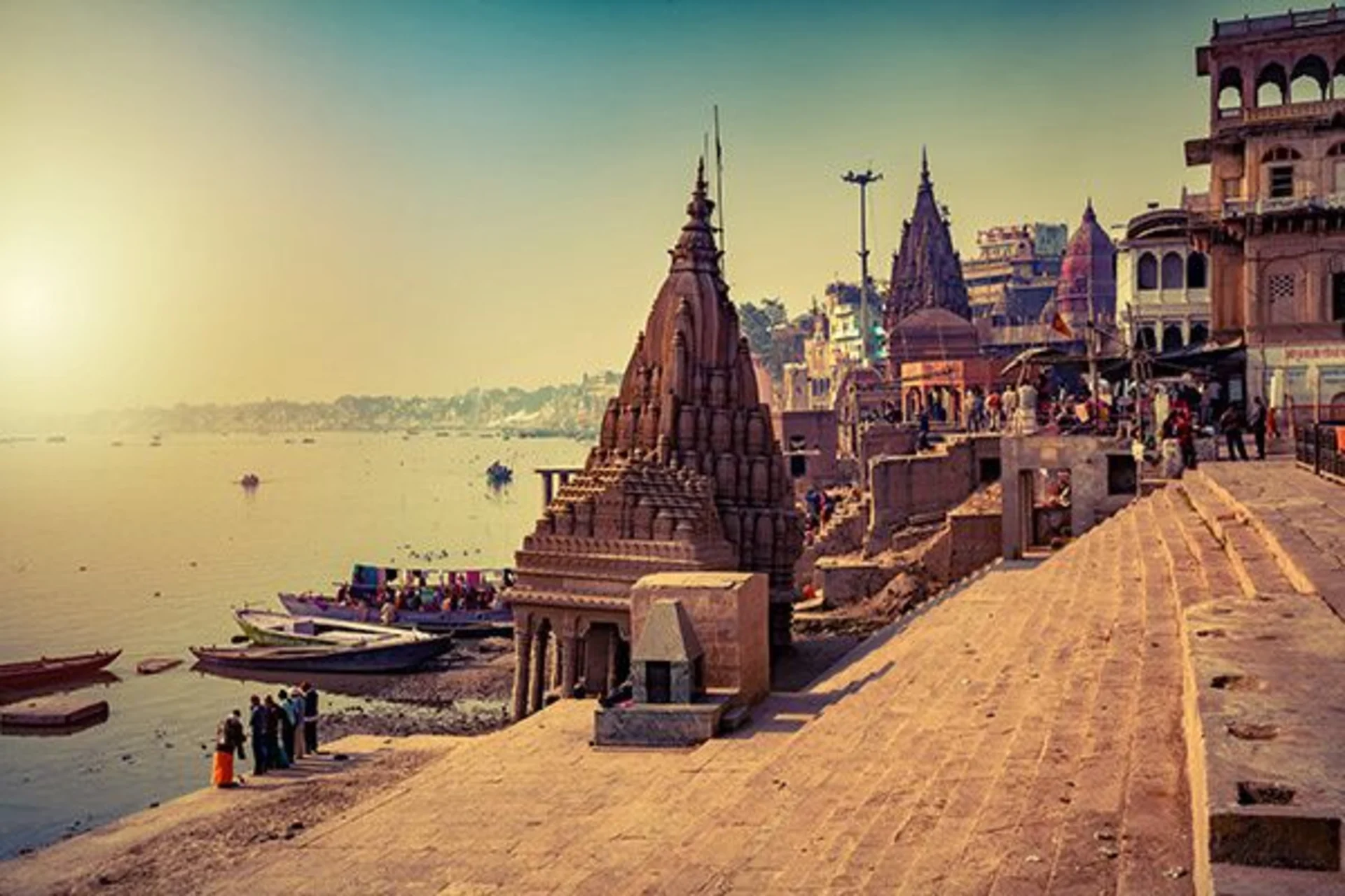12 Scenic Spiritual Places in India to Visit in 2025