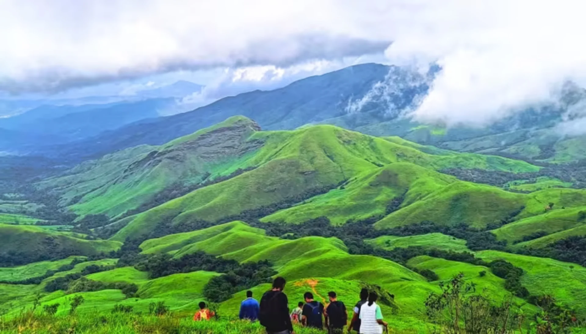 Best Hiking and Trekking Destinations In India