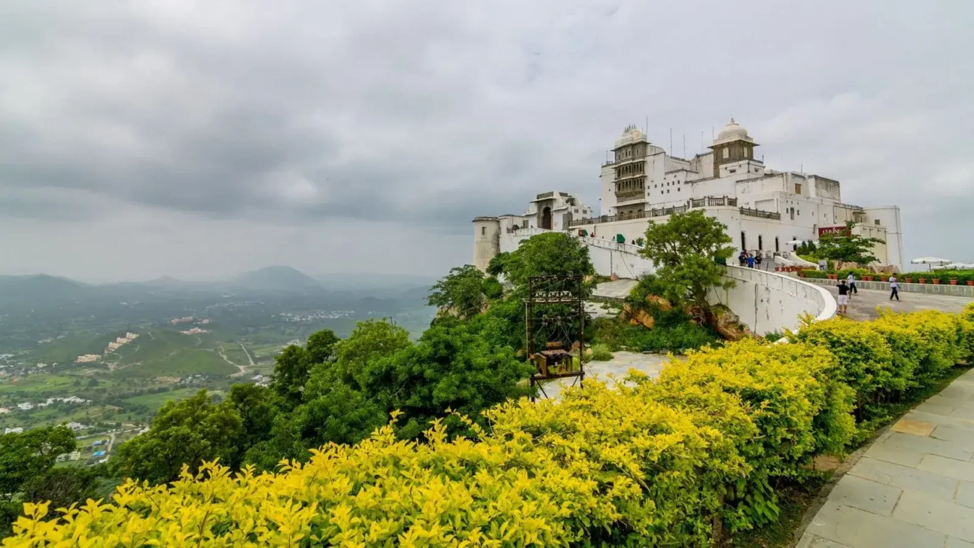 Top Monsoon Getaways in India