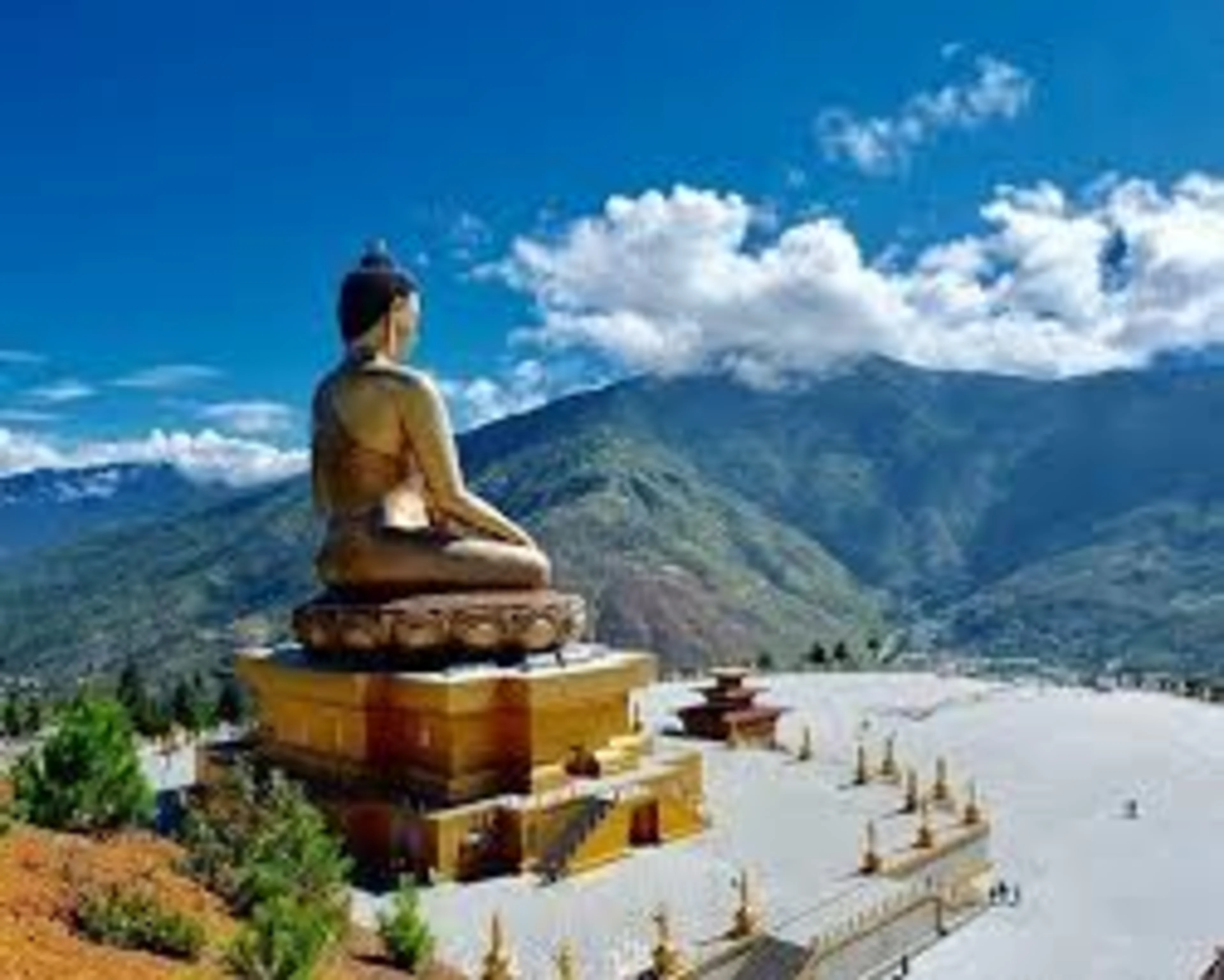 Bhutan Road Trip with Phobjikha Valley