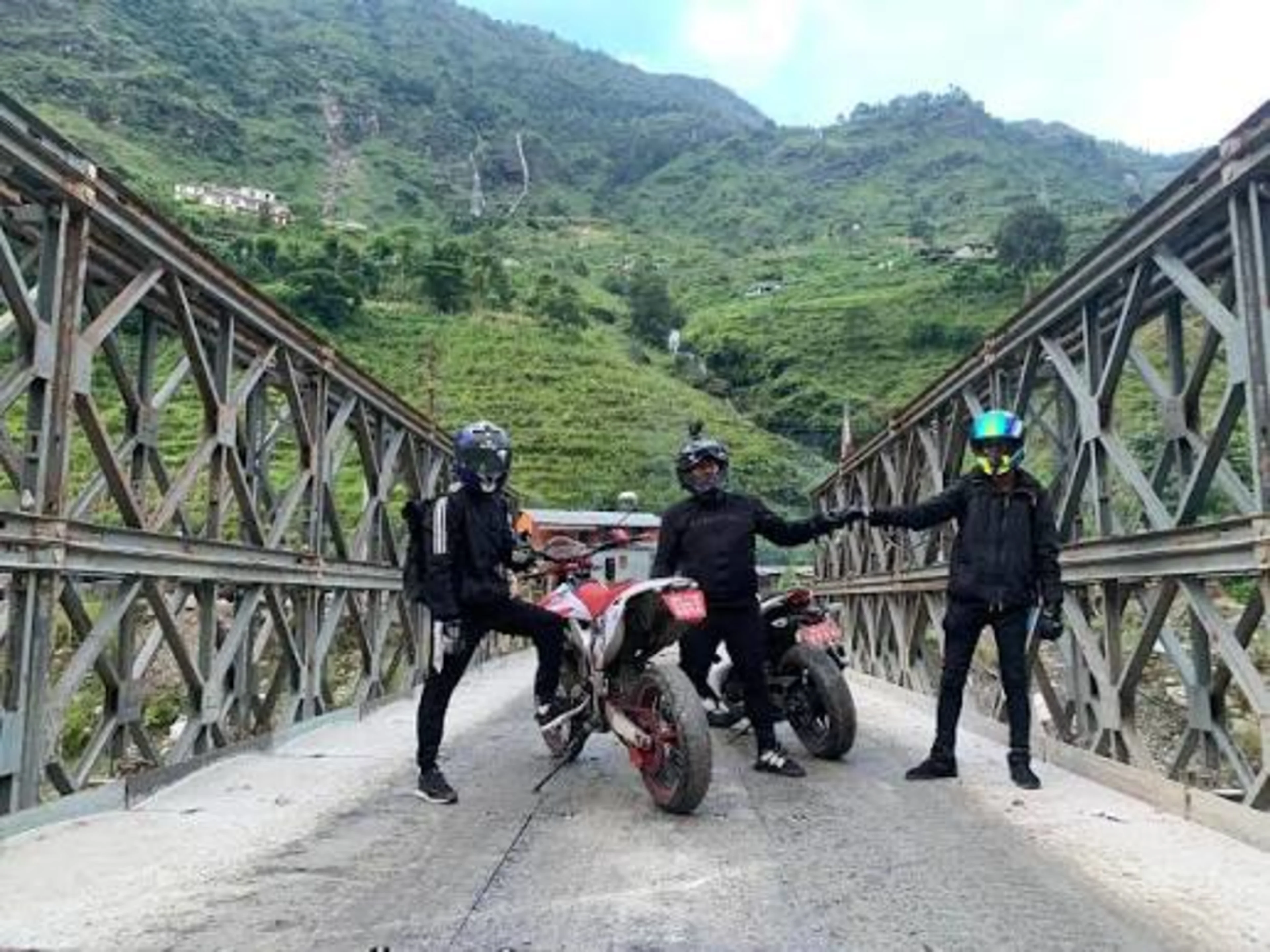 Nepal Bike and Backpacking Trip