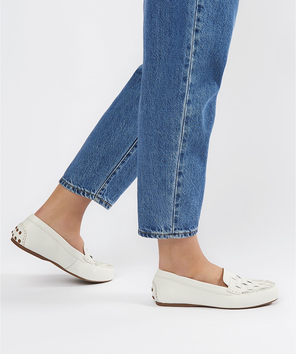 Ugg 2025 flores flat