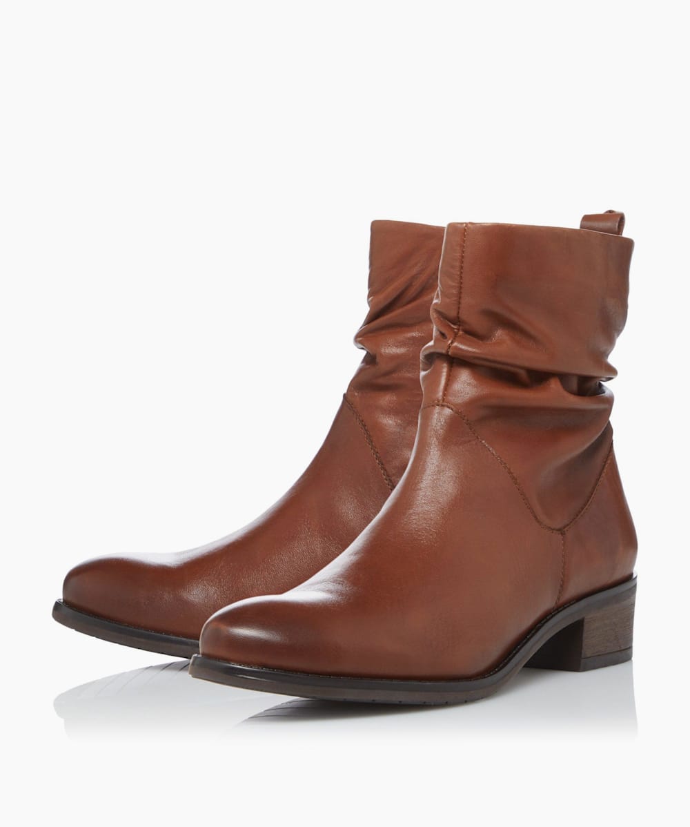 Pagers 2 Dark Tan Dune London