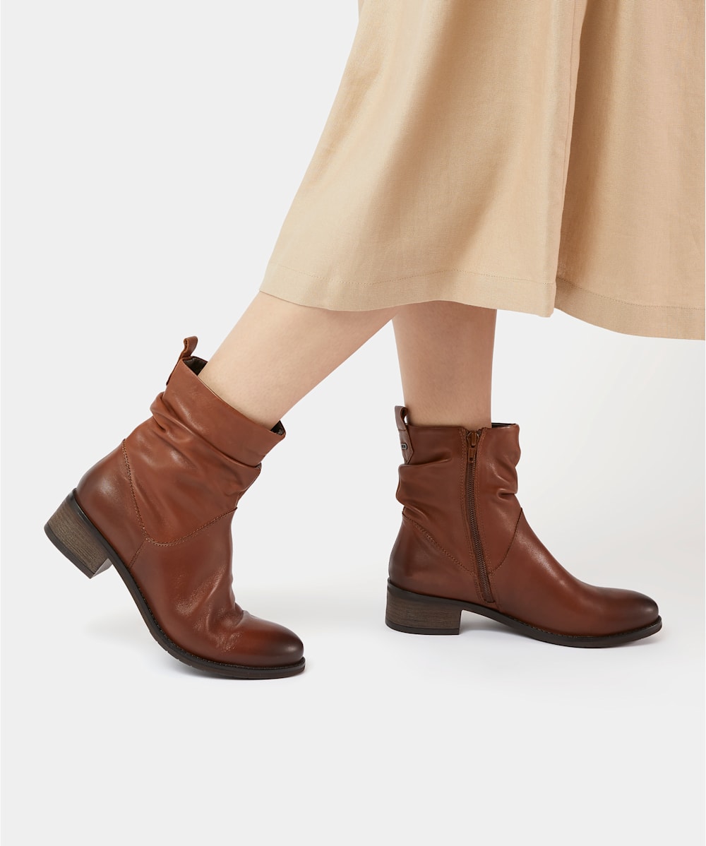 Dune pagers ruched ankle boots shop