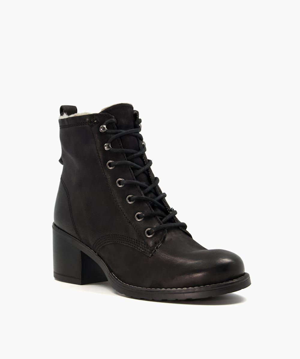 Dune commute boots sale