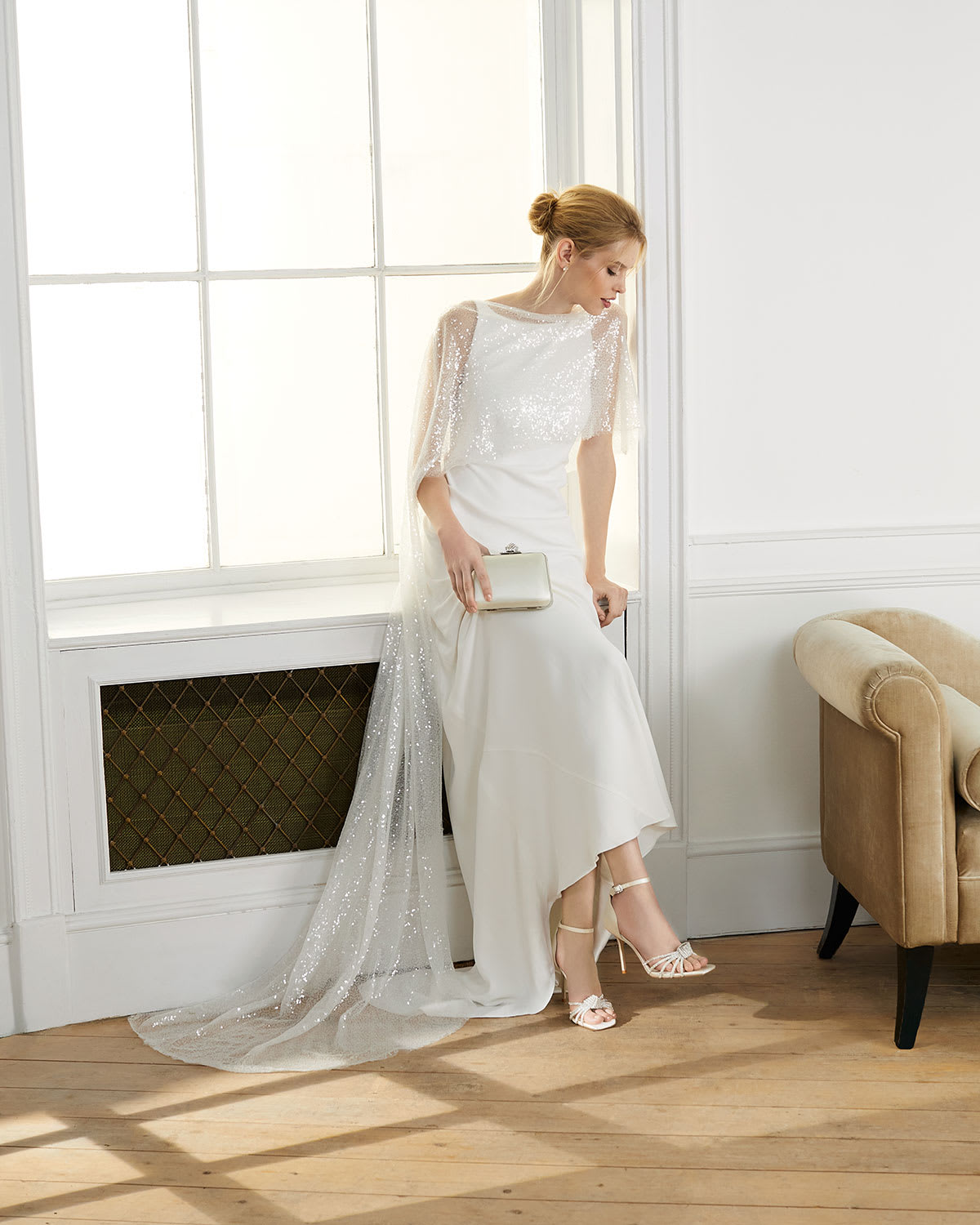 Ivory dress with silver shoes shop