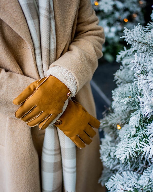 Click to shop our Inelle gloves