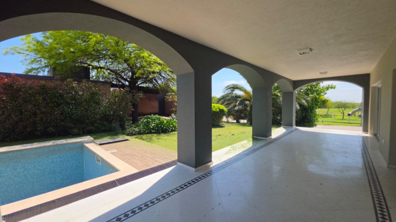 Casa en Lote 25 Mza. 477, Alta Gracia Country Golf foto 6