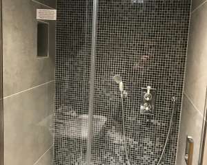 tiling work - IMG_4077_s06z2j
