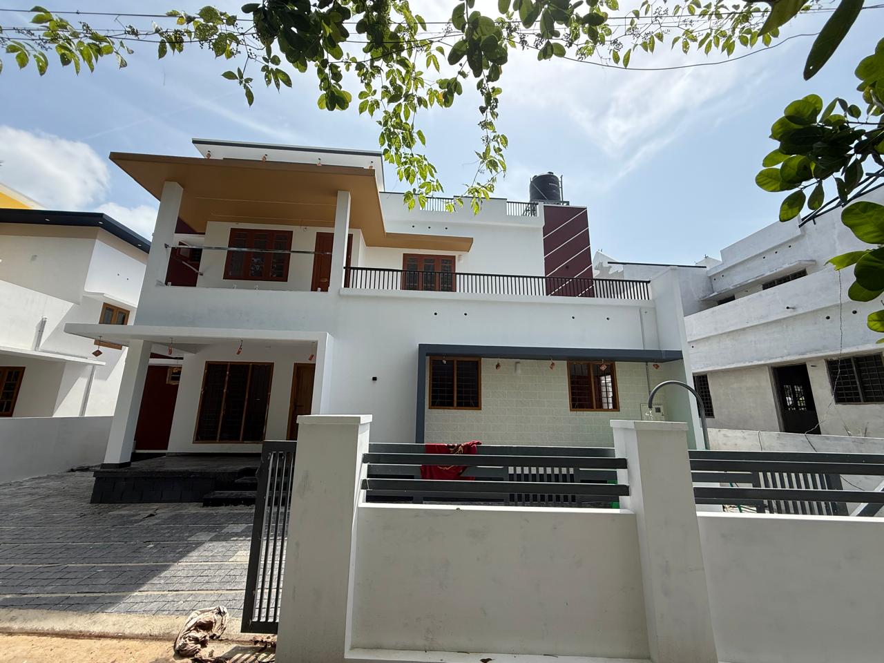 Sold house in Kurichy, Kottayam