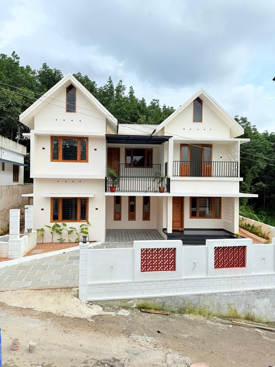 Sold house in Manarcadu, Kottayam