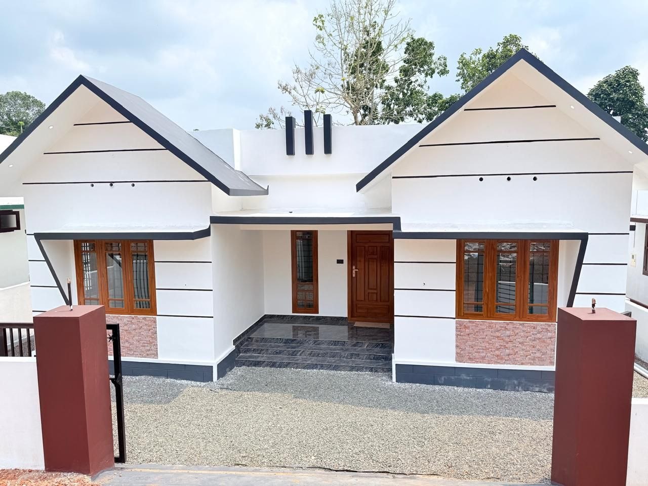 Sold house in Parakulam, Chingavanam