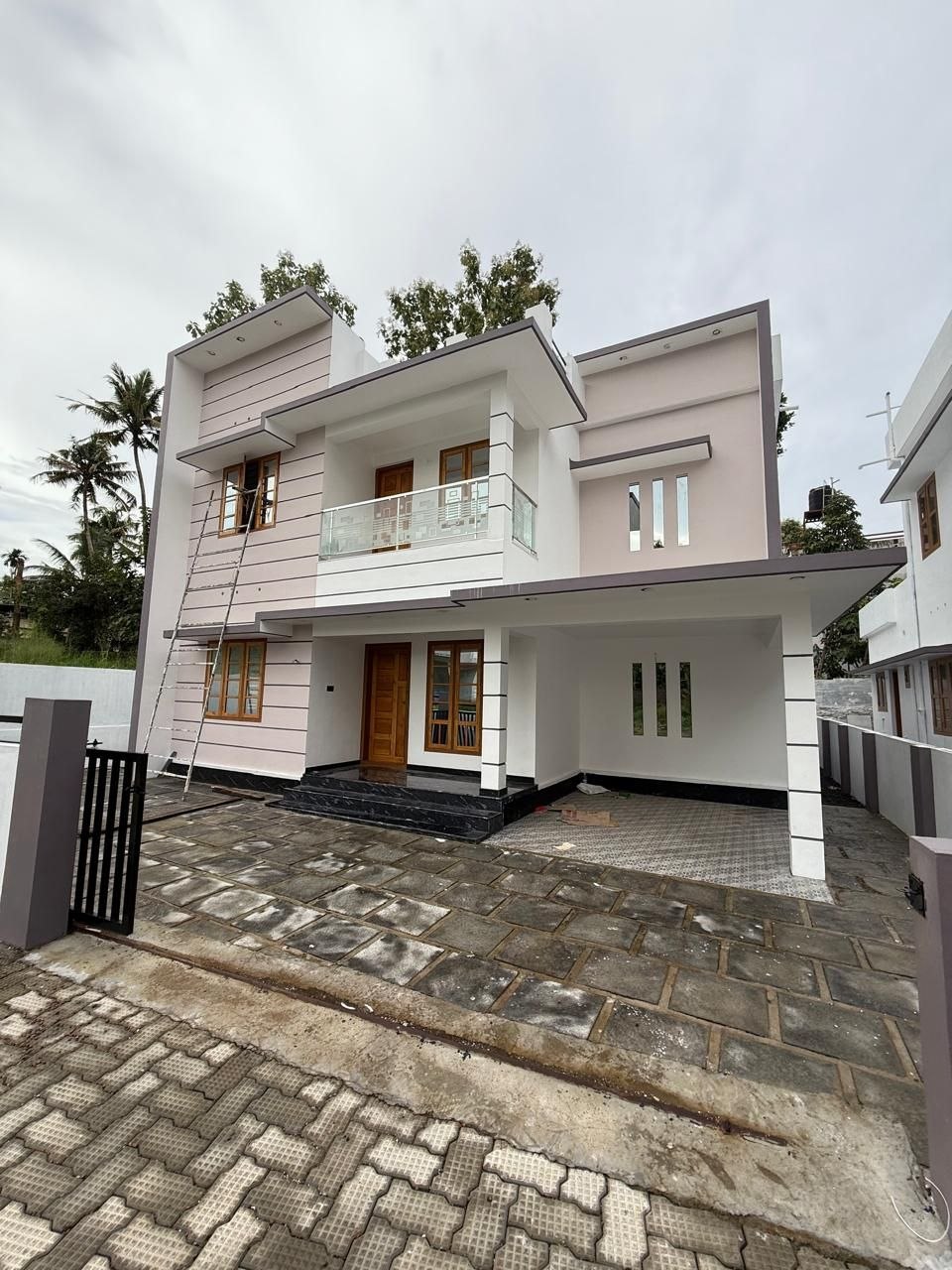 Sold house in Moolamkulam, Chingavanam