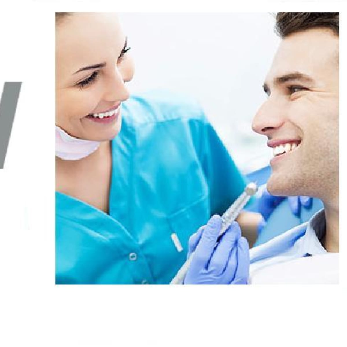 Detalhe da unidade Amil Dental Planos Odontológicos, na Praça Ana Jarvis, Tatuapé