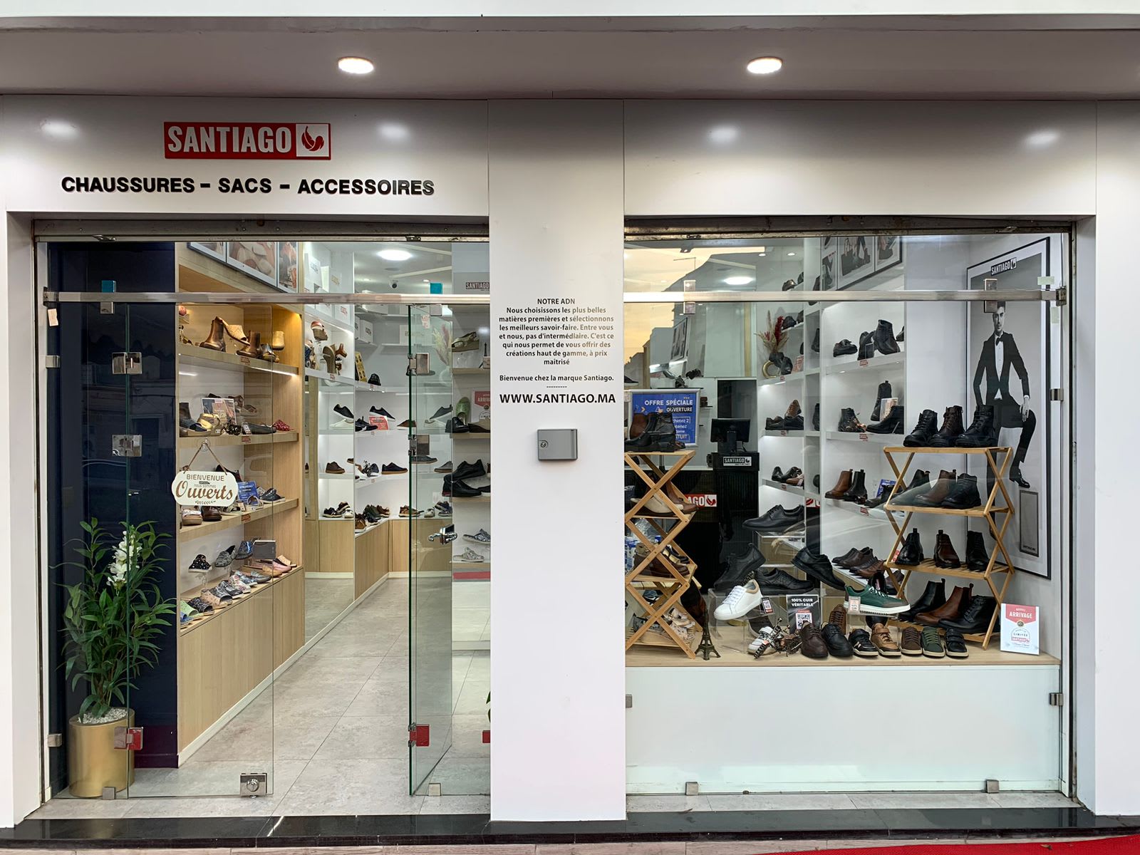 Détail d’une chaussure Santiago Shoes, cuir et semelle