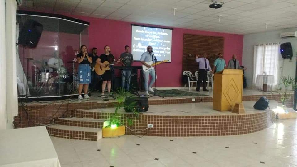 Ambiente de encontro da Comunidade Testemunhas de Jesus em Almirante Tamandaré