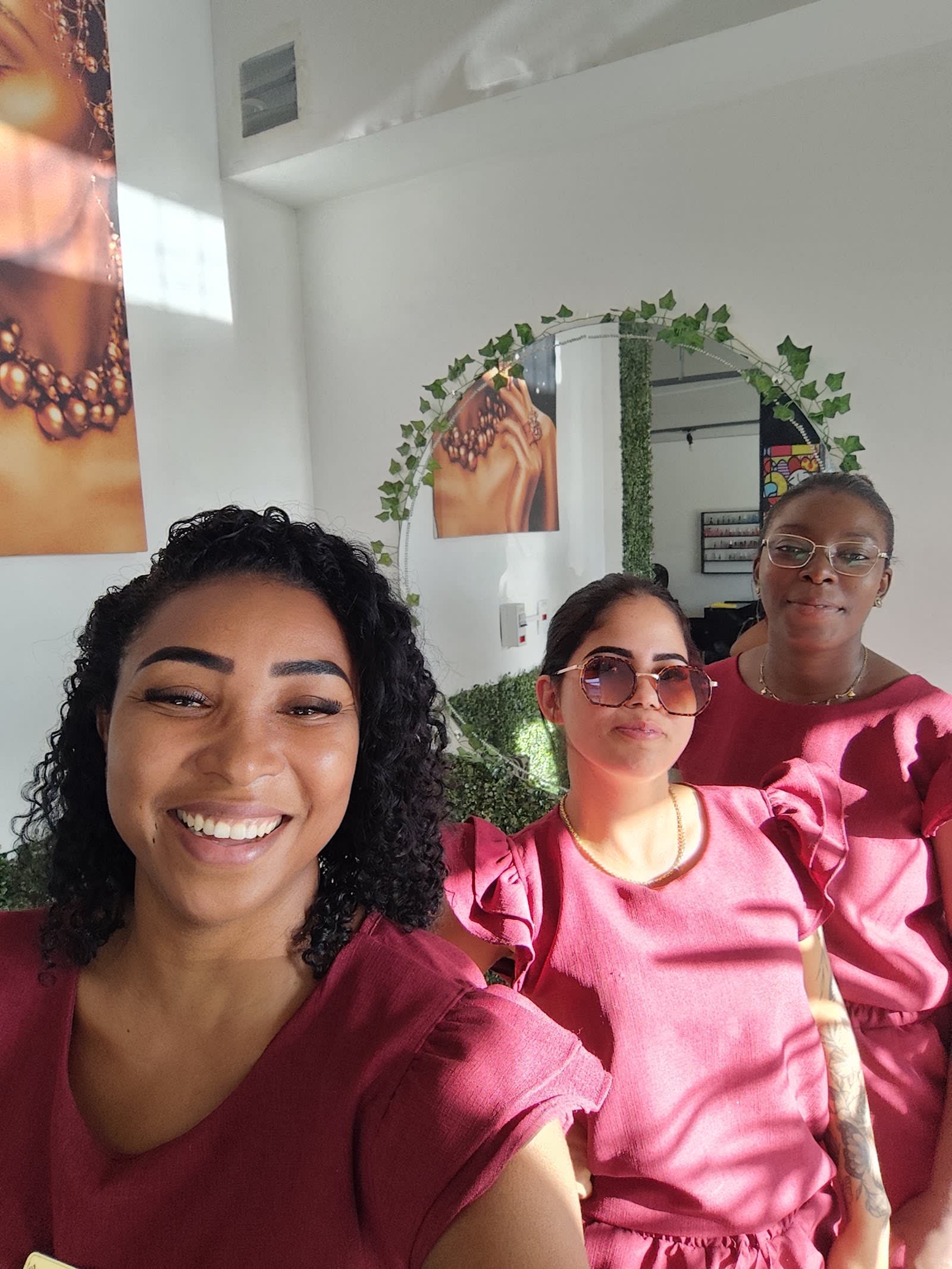 Estação de trabalho do Studio Gina, especialista em cílios em Serra, ES