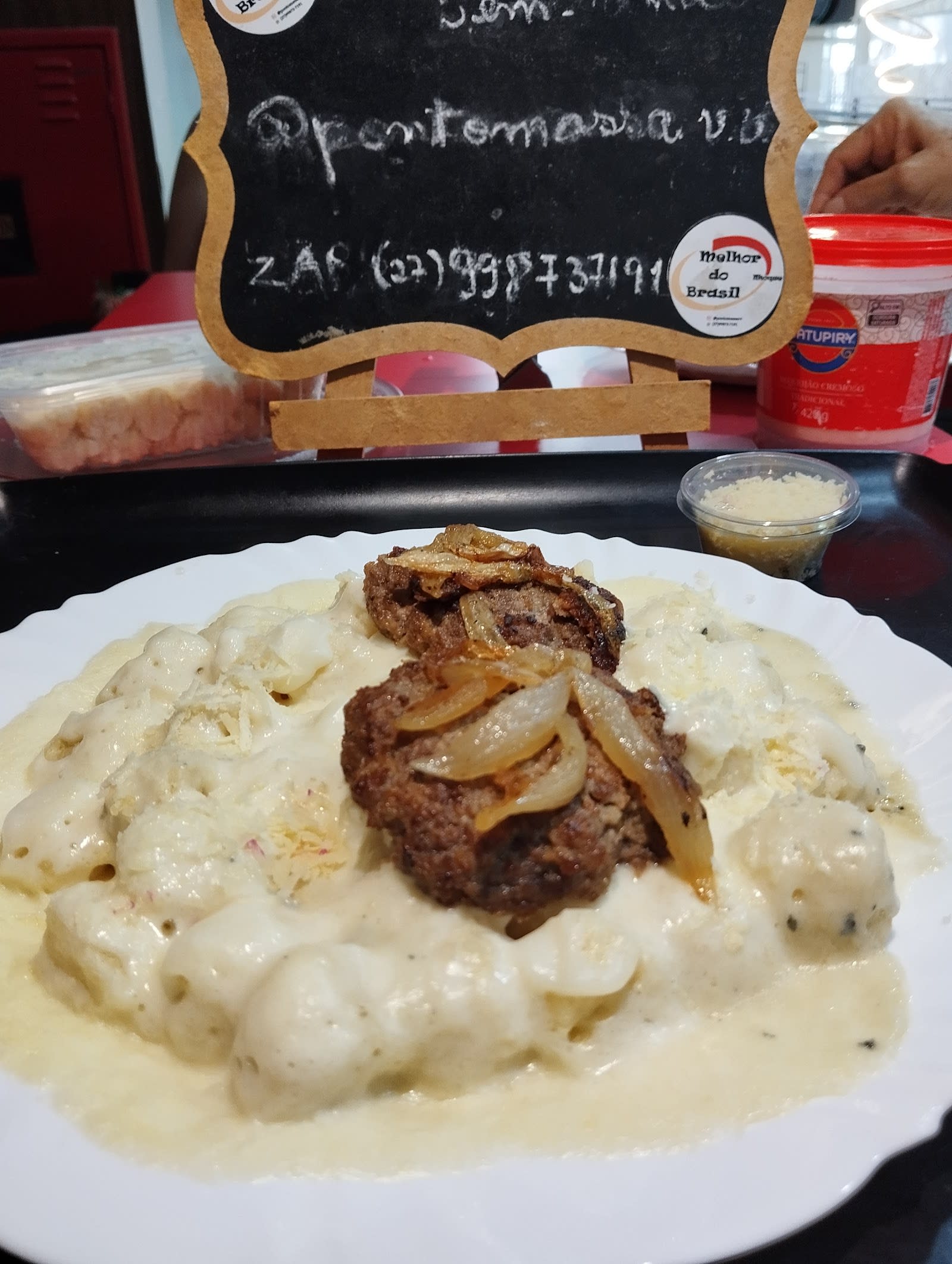 Detalhe de massa italiana do PontoMassaVV
