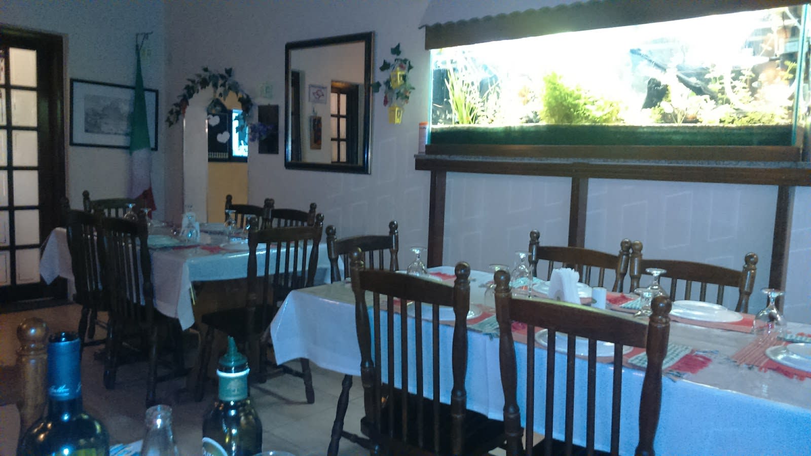 Cantinho do salão do La Tavernetta, em Jaú – SP