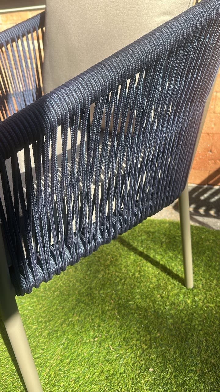 Tecido de móvel externo tratado na oficina da SuedeDecor, Ribeirão Preto