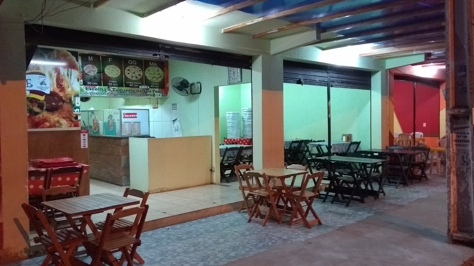 Detalhe de pizza da Pizzaria Laiane Barra, em Casimiro de Abreu (RJ)