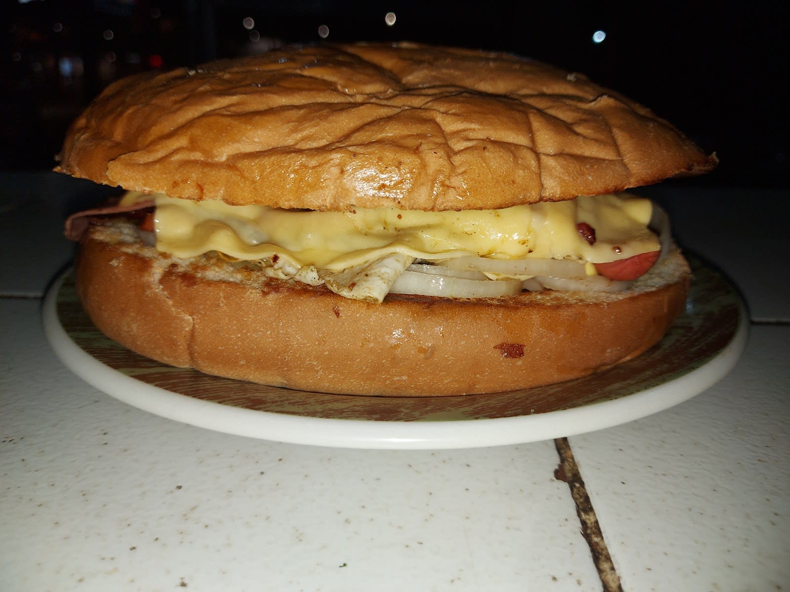 Lanche artesanal do Fofão Burguer Recife