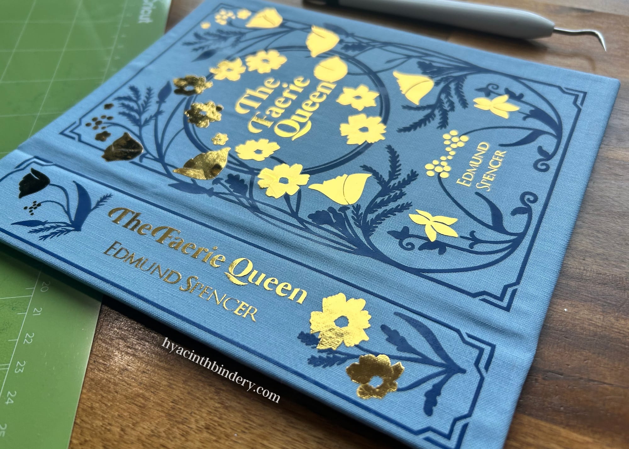 Floral Circle Frame - Book Cover and Spine SVG - Hyacinth Bindery