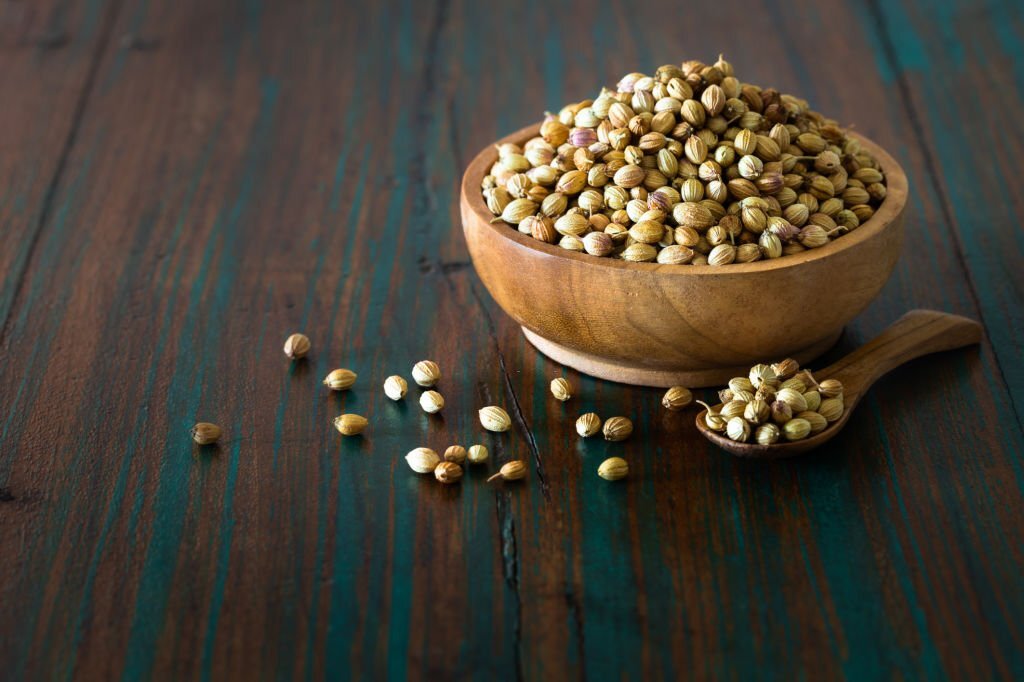 CORIANDER SEEDS
