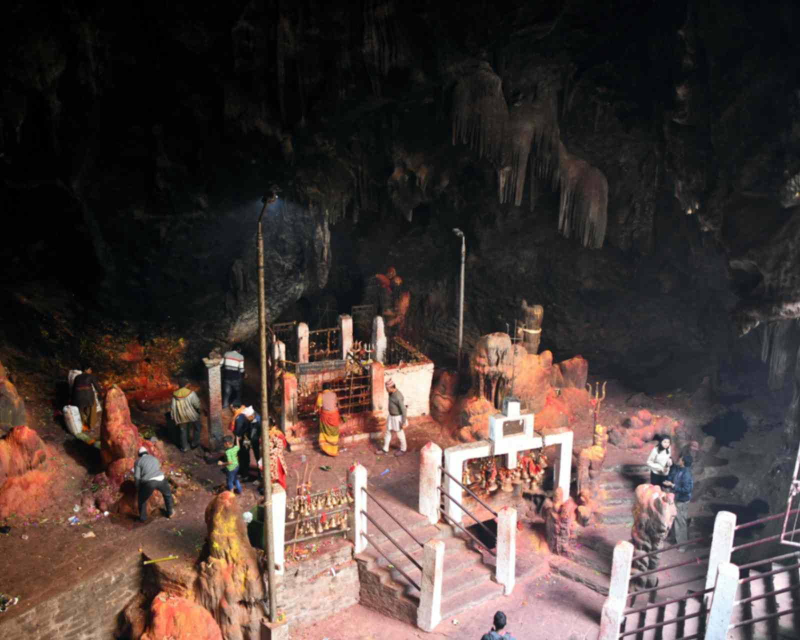 Maratika Cave Helicopter Tour | 1-Day Sacred Flight