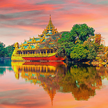 Shwedagon Pagoda's Golden Splendor in Yangon