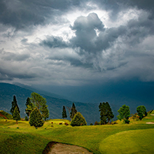Kalimpong: Scenic Hill Station with Tibetan Influence