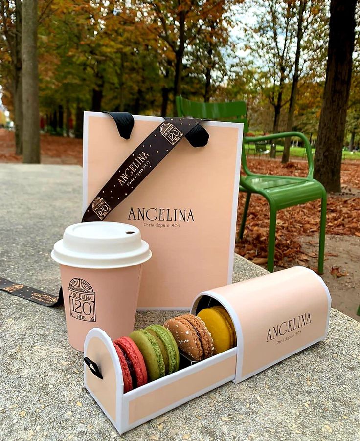 Gourmet Bakery Packaging