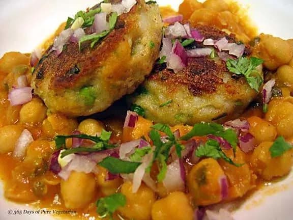 Aloo Special Chat