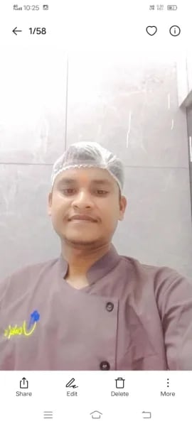 Mahaveer Momo