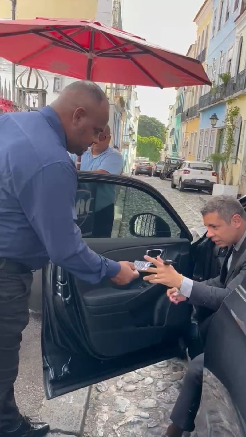 MANOBRISTA / VALET PROFISSIONAL